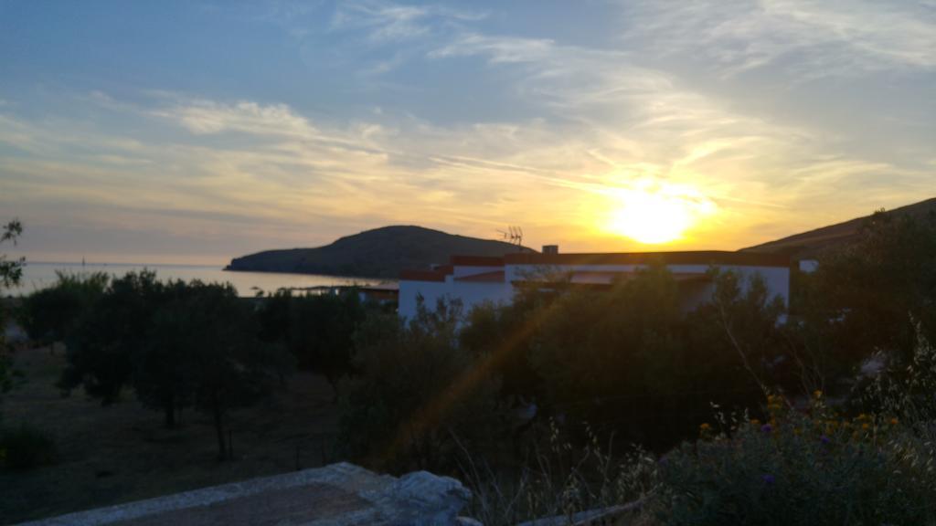 דירות Kini Tramonto Nel Delfini מראה חיצוני תמונה